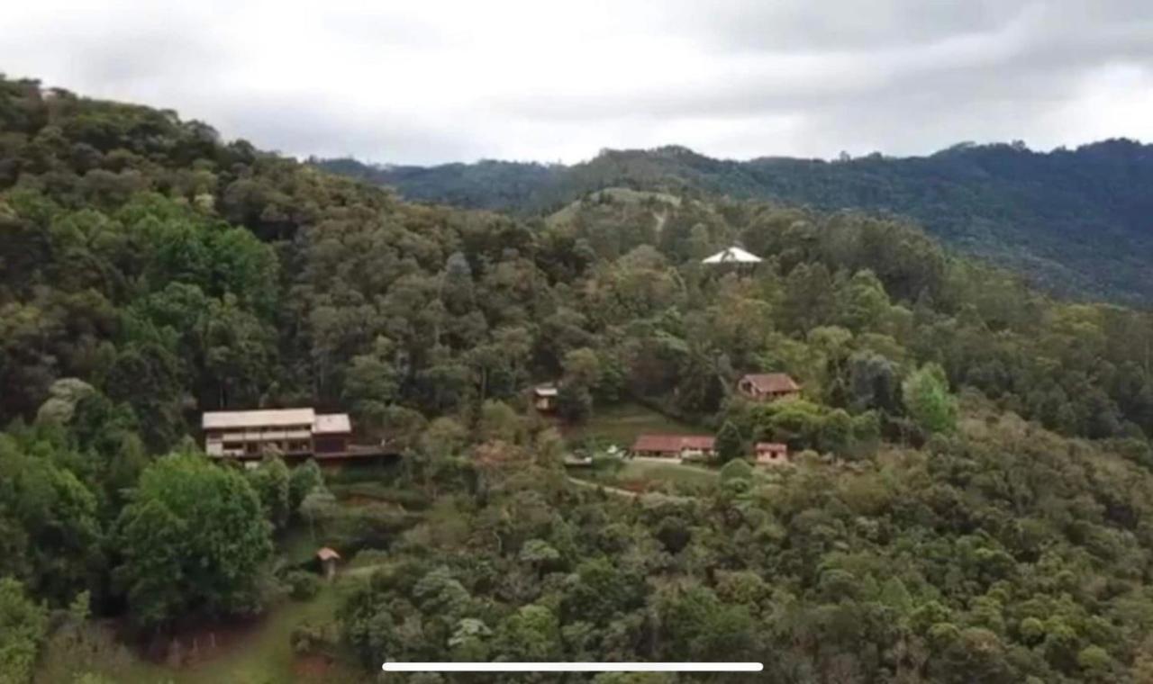 Campos do JordãoCasa De Vidro Com Vista Mantiqueira - Com Cafe E Staff别墅 外观 照片